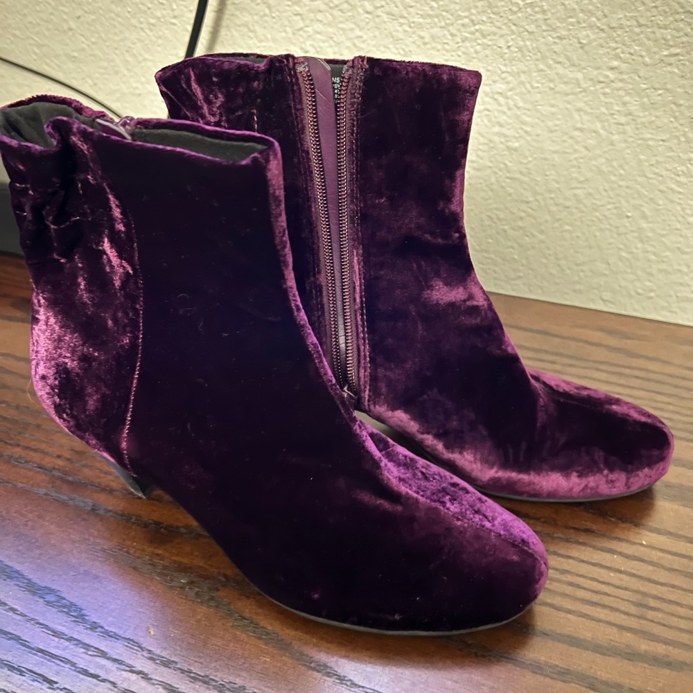 Umberto Raffini Purple Velvet Bootie